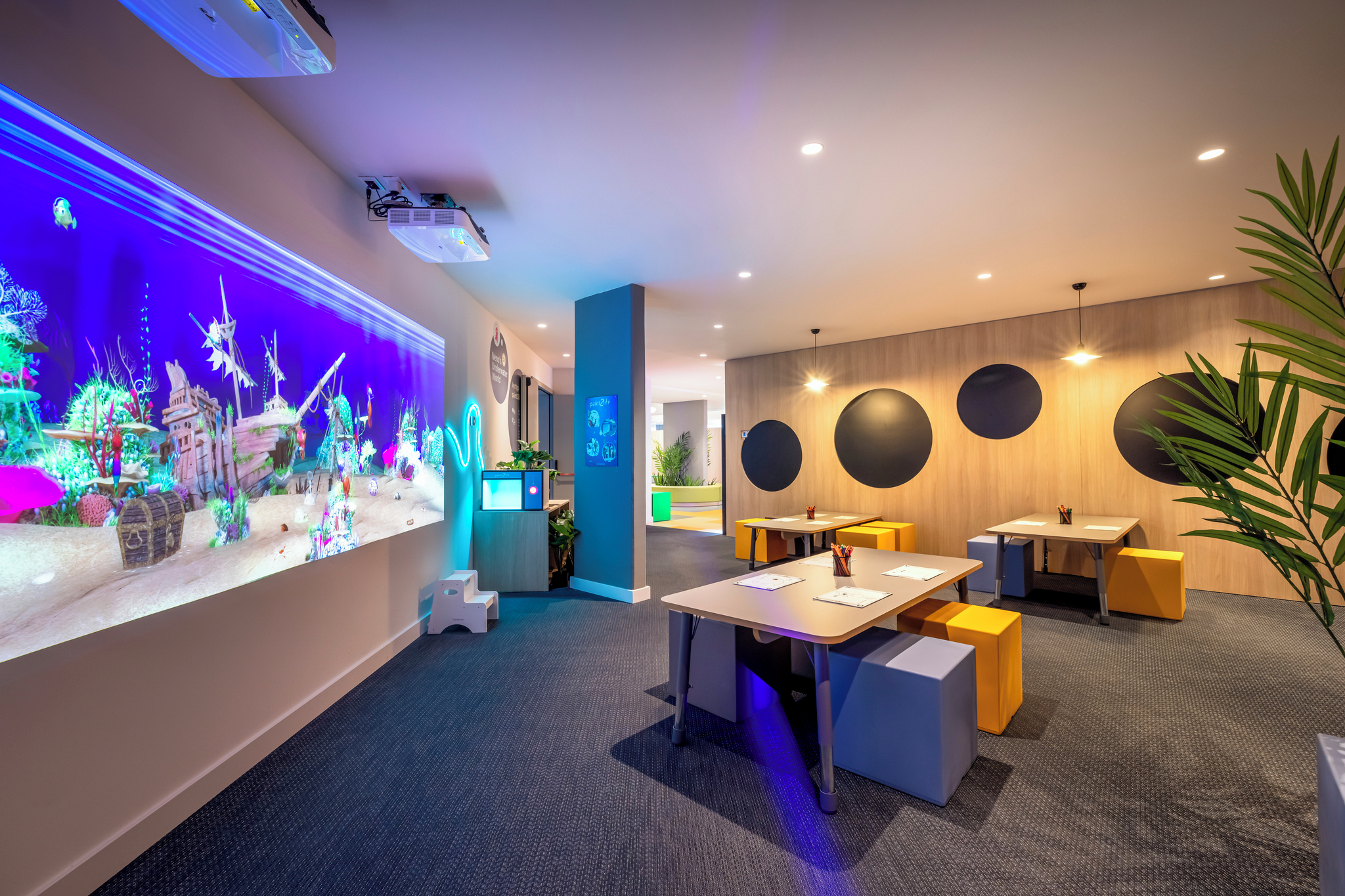 //www.jet2holidays.com/-/media/assets/product images - custom overview groups/dbv/dbv_69464_club_dubrovnik_sunny_hotel_0823_01.jpg